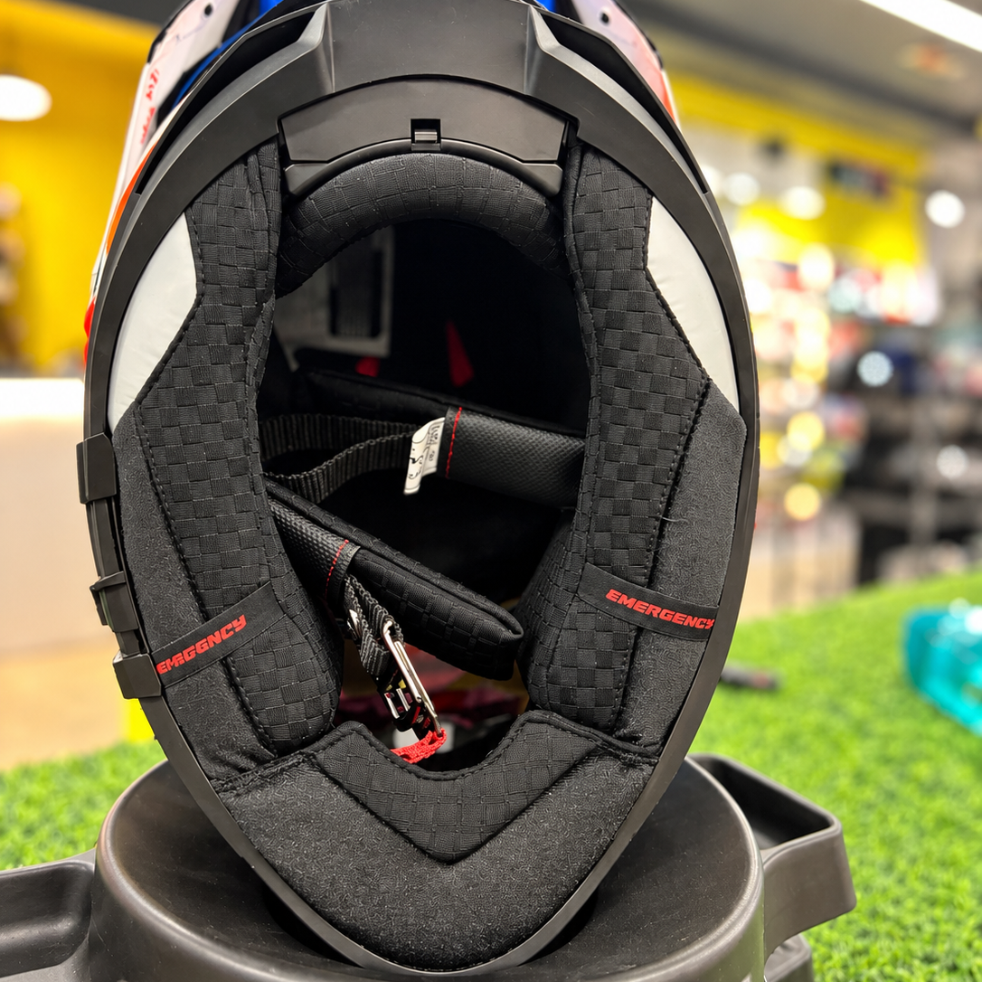 Axor Agera Rush White Red Full Face Helmet