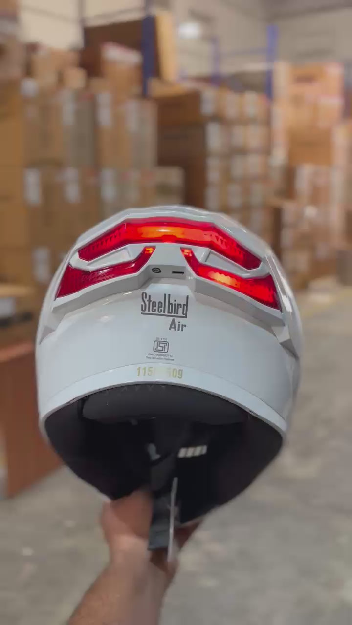 Steelbird Sba 11 Lt Glossy White Full Face Helmet